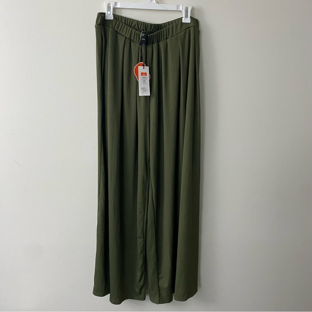 NWT Cider Wide Leg Elastic Waist Pants in Green 0X